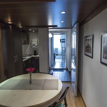 شقة Elisabeth Bridge Apartmans