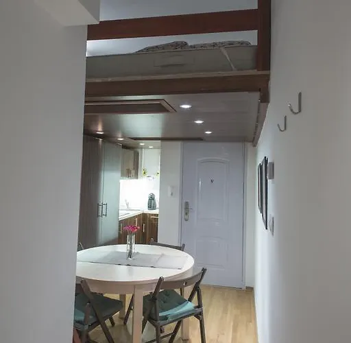 Elisabeth Bridge Apartmans *