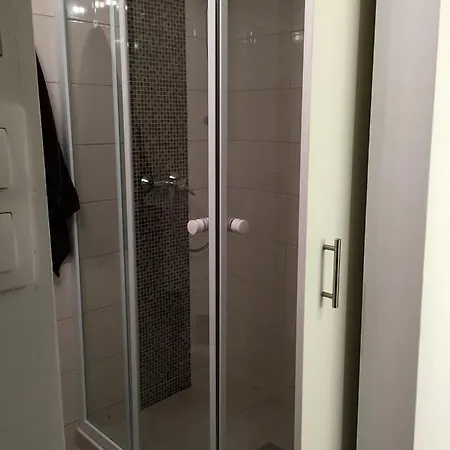 Elisabeth Bridge Apartmans