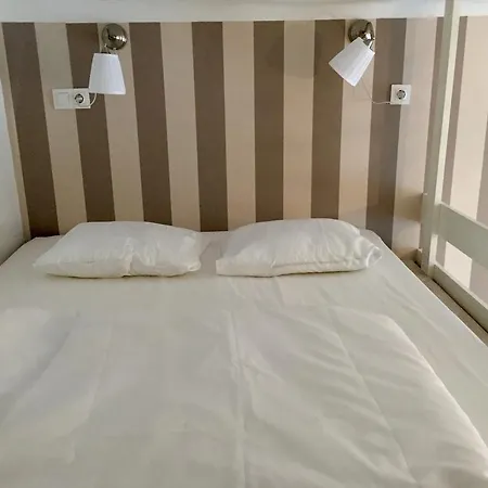 Elisabeth Bridge Apartmans