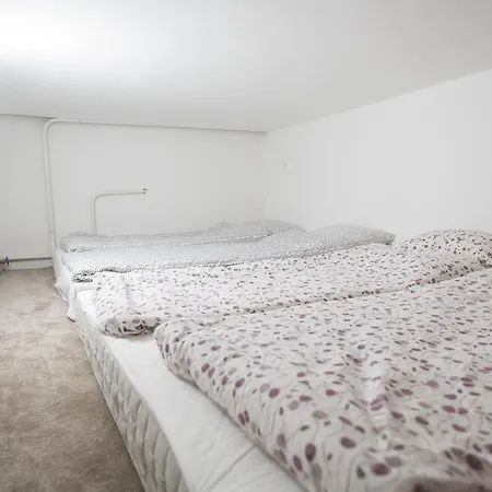 Elisabeth Bridge Apartmans