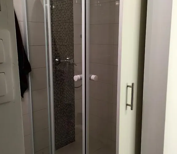 Elisabeth Bridge Apartmans