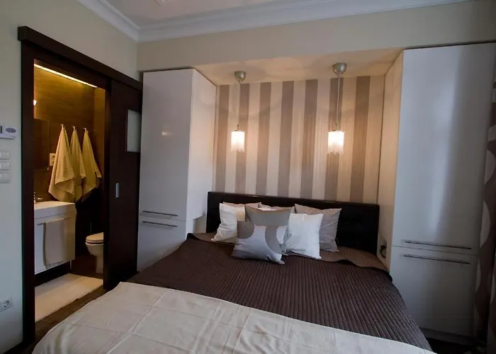 Elisabeth Bridge Apartmans